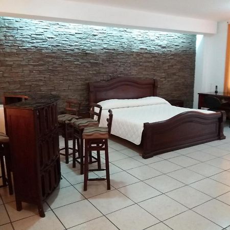 Hotel Puerta Del Sol Santo Domingo de los Colorados Εξωτερικό φωτογραφία