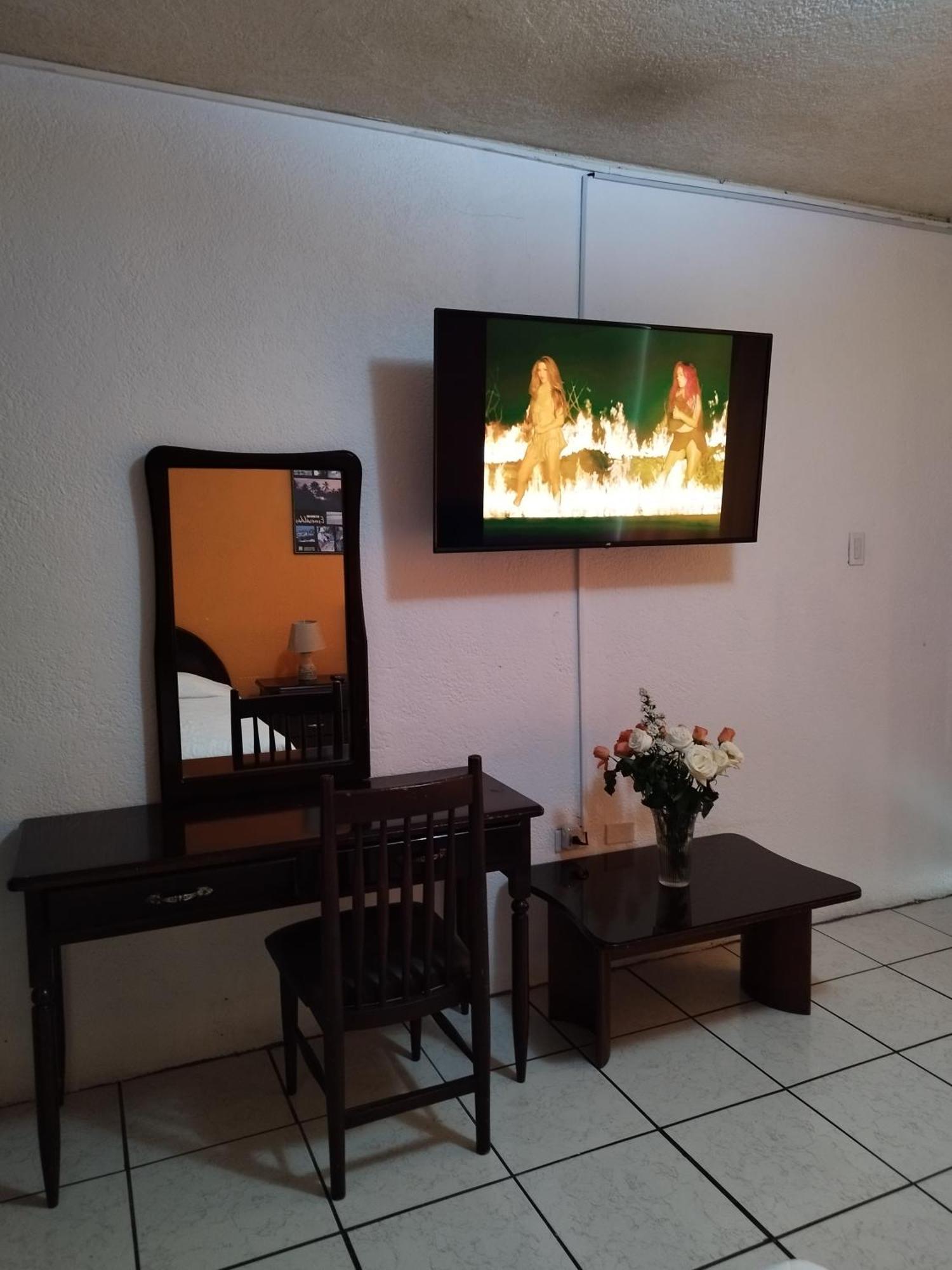 Hotel Puerta Del Sol Santo Domingo de los Colorados Εξωτερικό φωτογραφία
