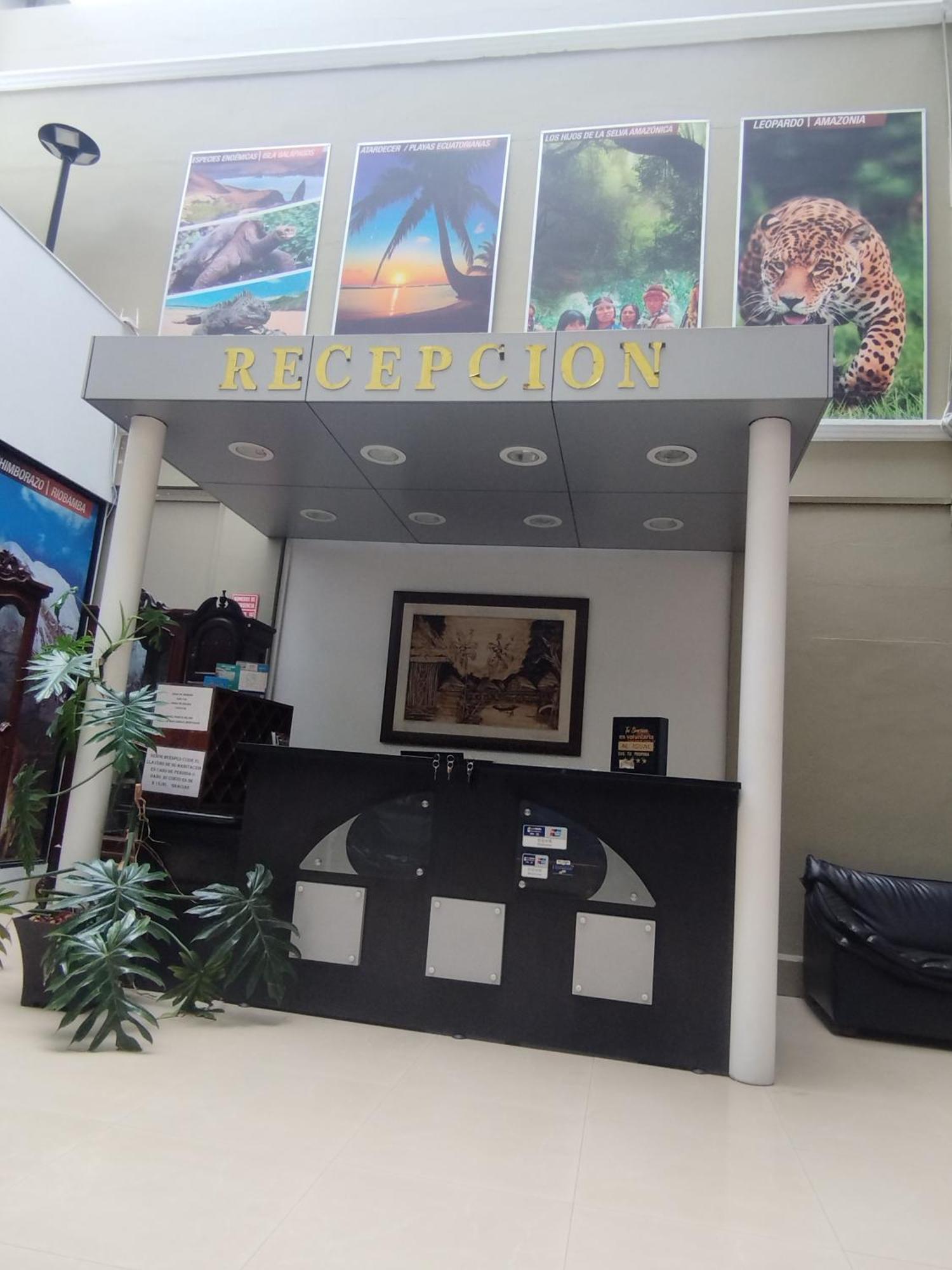 Hotel Puerta Del Sol Santo Domingo de los Colorados Εξωτερικό φωτογραφία